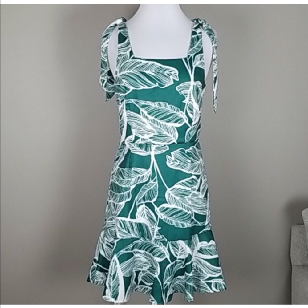 Boutique Sun Dress View 6